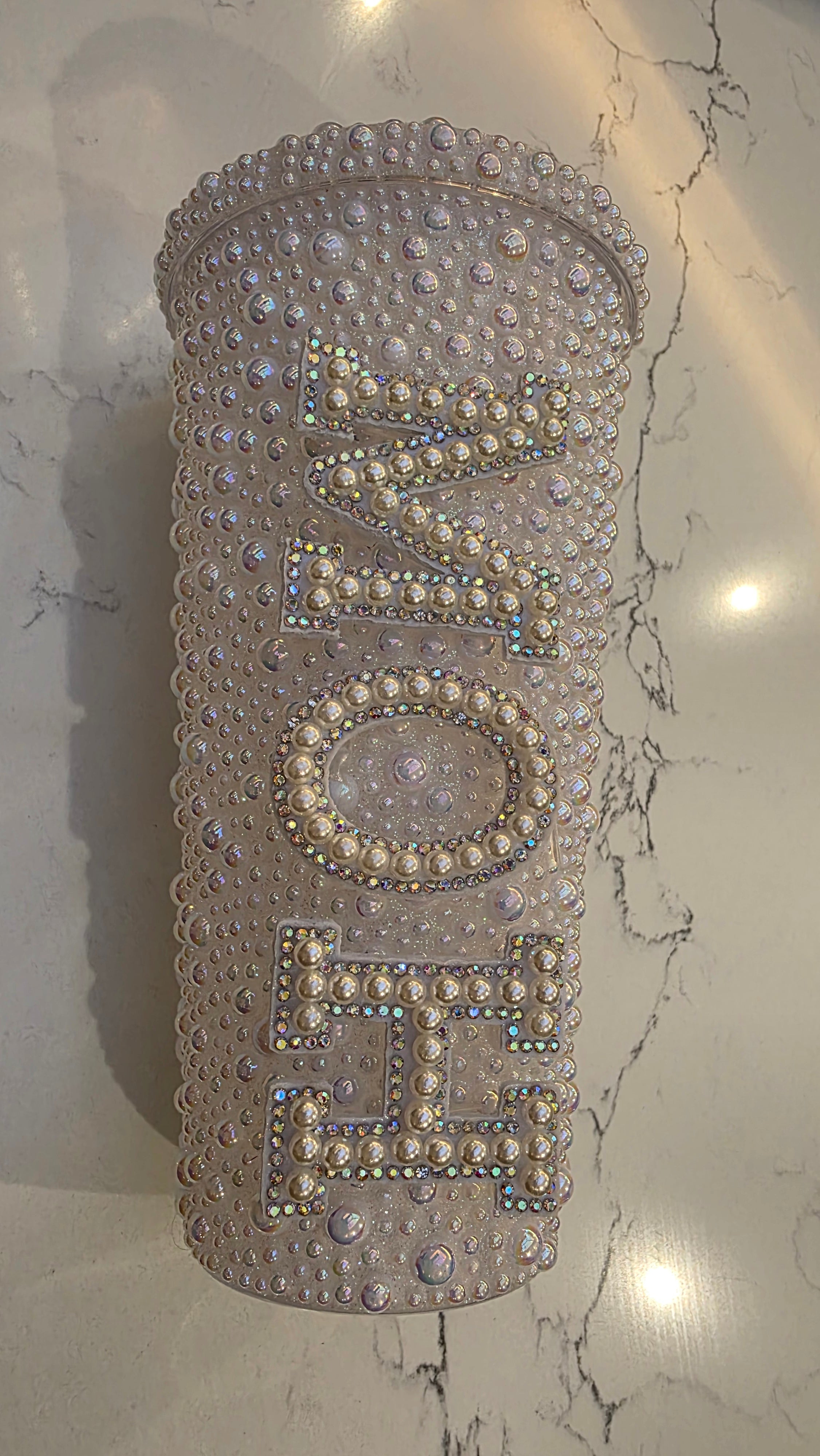 Personalised Maid of Honour Pearl Tumbler Cup – Luxury Bridal Party Gift