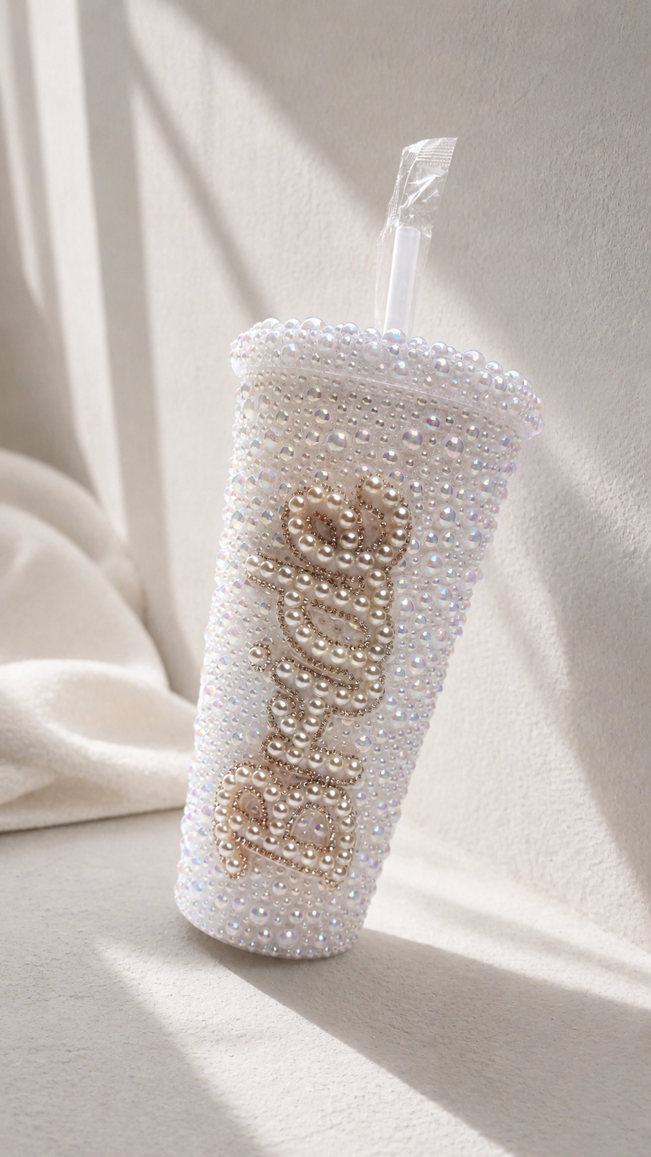 Personalised Bride Pearl Tumbler Cup – Luxury Bridal Cup & Wedding Keepsake