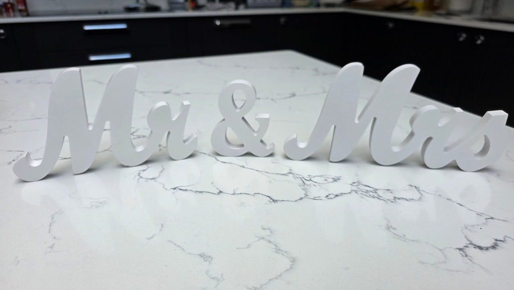 Mr & Mrs Pearl Wedding Sign – Luxury Top Table Wedding Decor - Bespoke Bridal Co