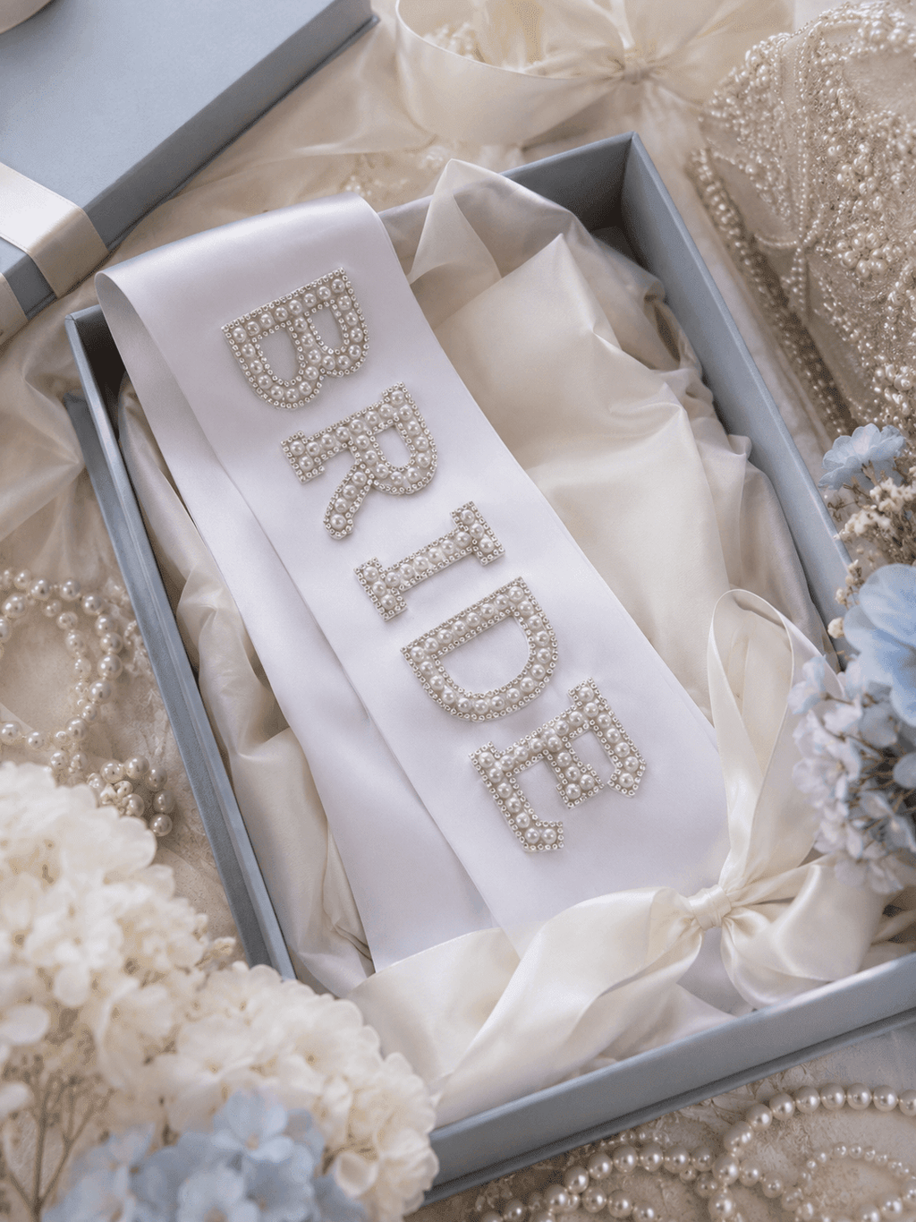 Personalised Bride Pearl Sash – Luxury Hen Party & Bridal Shower Accessory - Bespoke Bridal Co